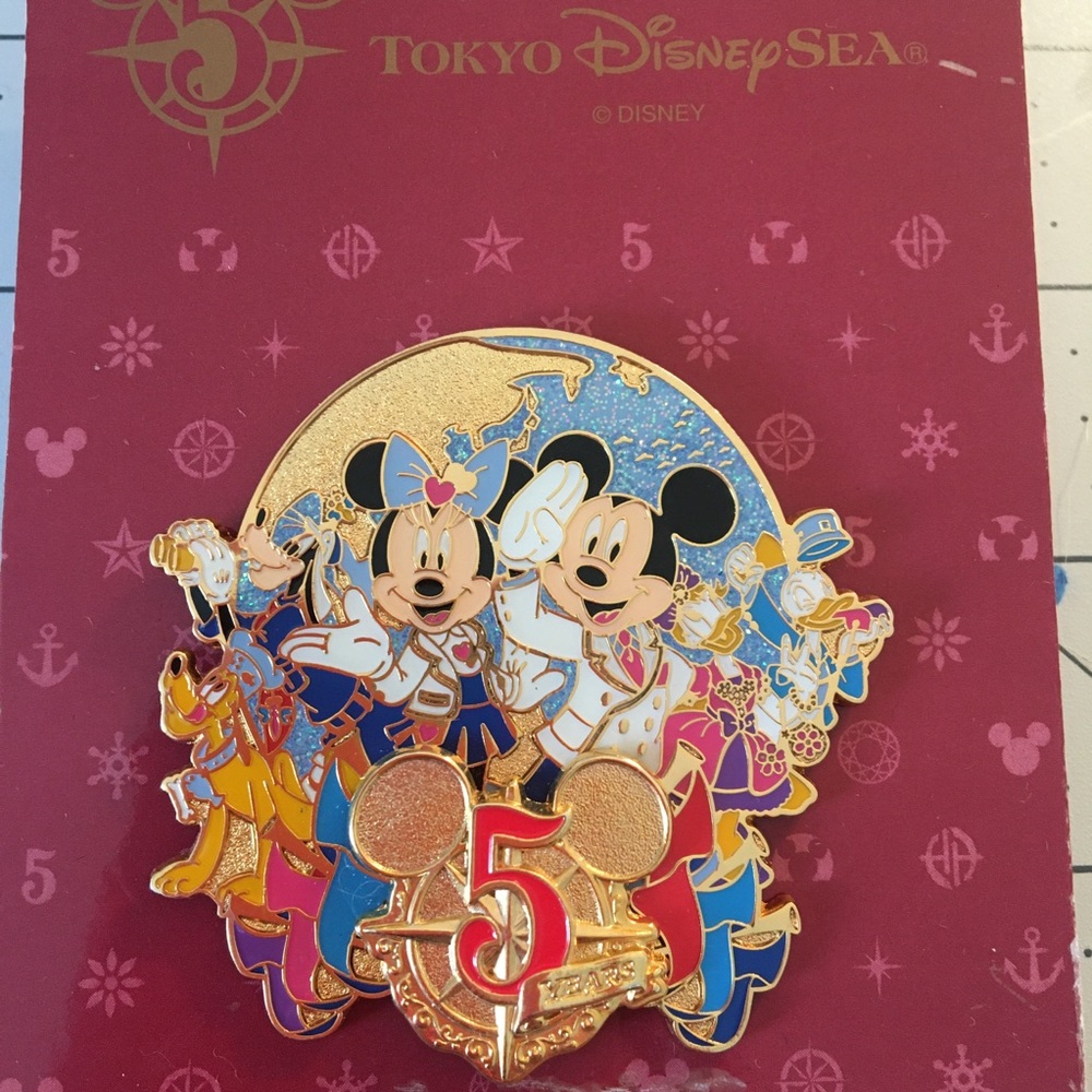 RARE! HUGE! Disney TokyoSea Pin!